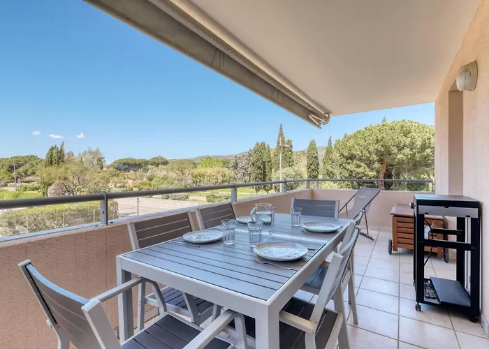 T2 In Lavandou - Residence With Swimming Pool