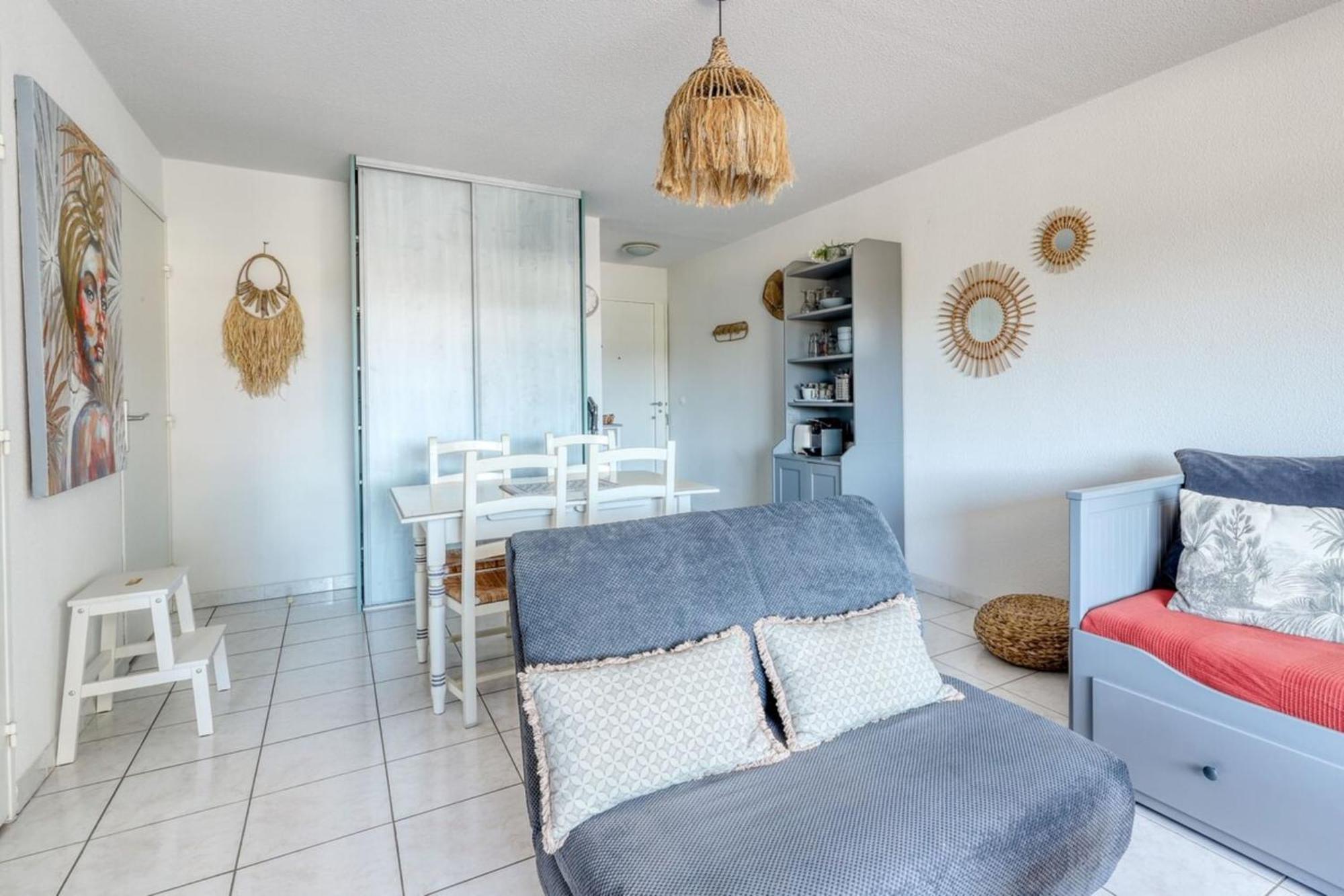 Apartment T2 In Lavandou - With Swimming Pool *